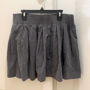 Cute lightweight gray skirt